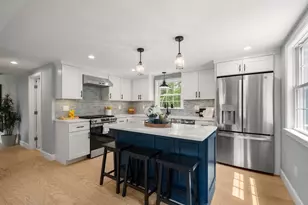 16 Churchill Rd, Plympton, MA 02367 - Photo 1