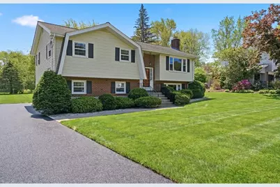 6 Belmont Rd, Burlington, MA 01803 - Photo 1