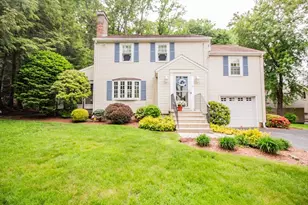 2 Paradox Dr, Worcester, MA 01602 - Photo 1