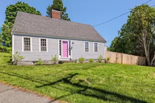 129 Whitehall Rd, Amesbury, MA 01913 - Photo 1