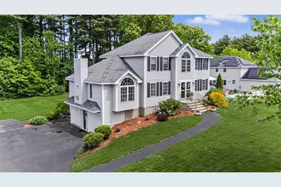 72 Heritage Rd, Dracut, MA 01826 - Photo 1