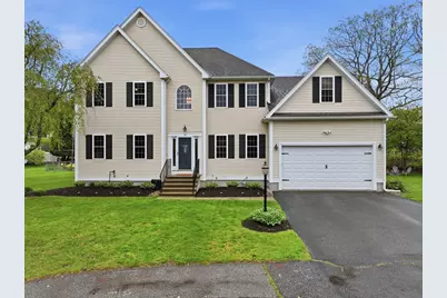 30 Wright Dr, Marlborough, MA 01752 - Photo 1