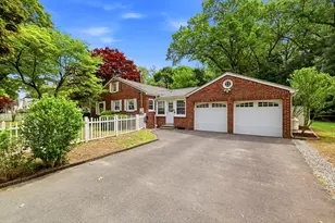130 Connecticut Ave, Springfield, MA 01104 - Photo 1