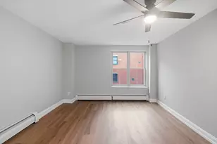 197 High St, Holyoke, MA 01040 - Photo 1