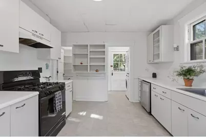 76 Grant St, Gardner, MA 01440 - Photo 1