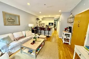 17 Thacher, Boston, MA 02113 - Photo 1