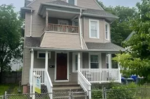 19 Wareham St, Springfield, MA 01108 - Photo 1