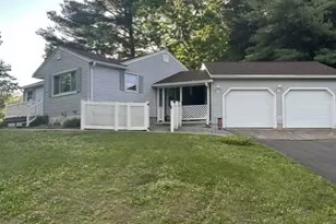 1 Red Oak Dr, Southwick, MA 01077 - Photo 1