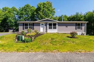 164 Robert Dr, Athol, MA 01331 - Photo 1