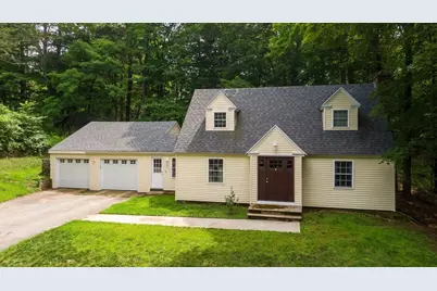 114 Burbank Ave, Warren, MA 01083 - Photo 1