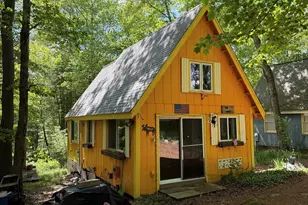 2 Holly Cir, Barre, MA 01005 - Photo 1