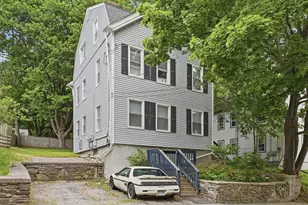 10 Oswald St, Worcester, MA 01607 - Photo 1
