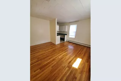 47 Railroad Ave #2R, Beverly, MA 01915 - Photo 1