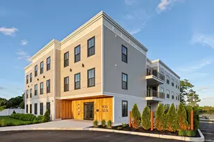 105 Sea St, Quincy, MA 02169 - Photo 1