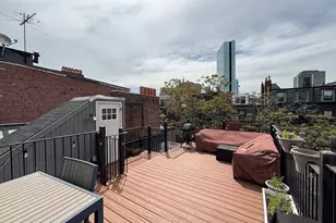 241 Beacon St, Boston, MA 02116 - Photo 1