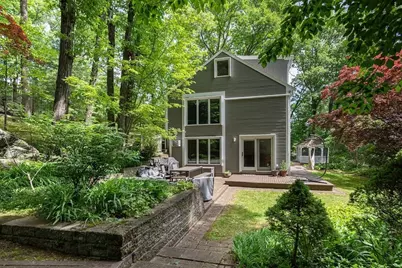 11 Juniper Ridge Rd, Lincoln, MA 01773 - Photo 1