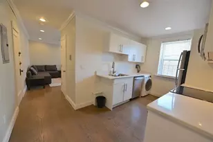 31 Queensberry St, Boston, MA 02215 - Photo 1