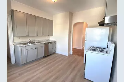 18-20 North High #4, Melrose, MA 02176 - Photo 1