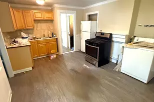 284 E, Boston, MA 02127 - Photo 1