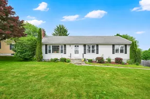 36 Braintree Rd, West Springfield, MA 01089 - Photo 1