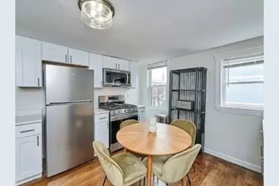 241 E #2, Boston, MA 02127 - Photo 1
