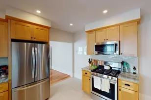 19 Creighton St, Cambridge, MA 02140 - Photo 1