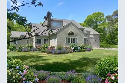 17 Heron Way, Mashpee, MA 02649 - Photo 1