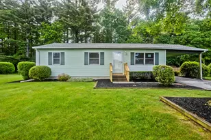 276 Spikenard Cir, Springfield, MA 01129 - Photo 1