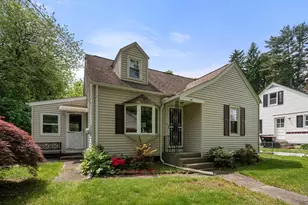 35 Queen Cir, South Hadley, MA 01075 - Photo 1