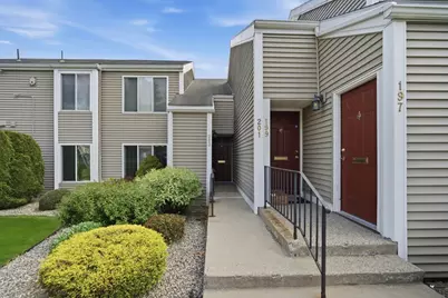 201 Nassau Dr #201, Springfield, MA 01129 - Photo 1