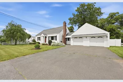 271 Wildermere St, Chicopee, MA 01020 - Photo 1