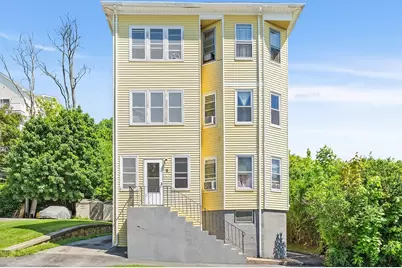 9 Caprera Rd, Worcester, MA 01604 - Photo 1