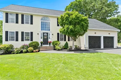 15 Cronin Way, Woburn, MA 01801 - Photo 1