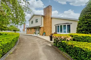 77 Glendale Rd, Agawam, MA 01001 - Photo 1