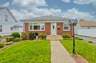 115 Bonneville Ave, Chicopee, MA 01013 - Photo 1