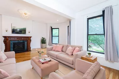 209 W Newton St #3, Boston, MA 02116 - Photo 1