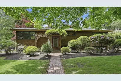 15 Thornberry Rd, Winchester, MA 01890 - Photo 1