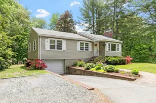 517 Pearl St, Reading, MA 01867 - Photo 1