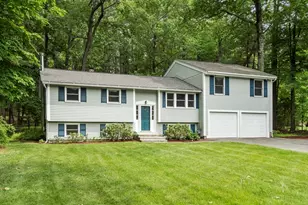 34 Sleigh Rd, Chelmsford, MA 01824 - Photo 1