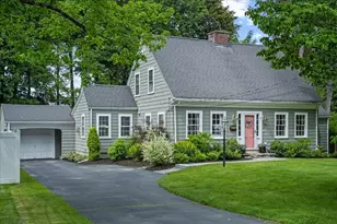 14 Kenilworth Rd, Shrewsbury, MA 01545 - Photo 1