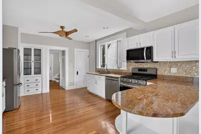 125 Wilmington Ave, Boston, MA 02124 - Photo 1