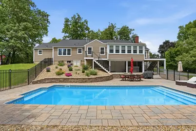 196 Foster St, Littleton, MA 01460 - Photo 1