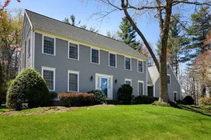 122 Fox Hill Dr, Holden, MA 01520 - Photo 1