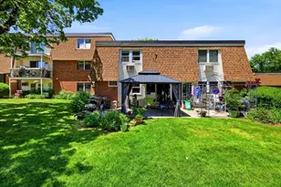 80 Damon Rd, Northampton, MA 01060 - Photo 1