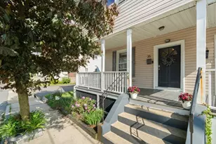 35 Perkins St, Winthrop, MA 02152 - Photo 1