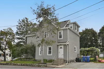 7 Perham St #2, Wakefield, MA 01880 - Photo 1