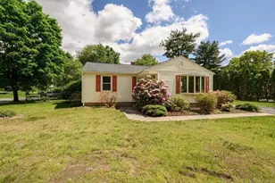 747 N Branch Pkwy, Springfield, MA 01119 - Photo 1