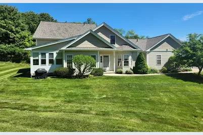 4 Apple Seed Drive #4, Shrewsbury, MA 01545 - Photo 1