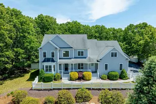 17 Dudley Rd, Mendon, MA 01756 - Photo 1