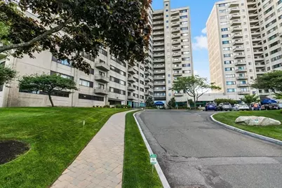 376 Ocean Ave #910, Revere, MA 02151 - Photo 1